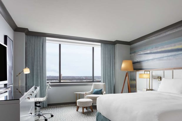 Images The Lofton Hotel Minneapolis, Tapestry Collection by Hilton