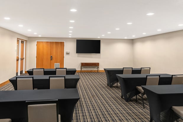 Images Holiday Inn Express & Suites Hayward by IHG