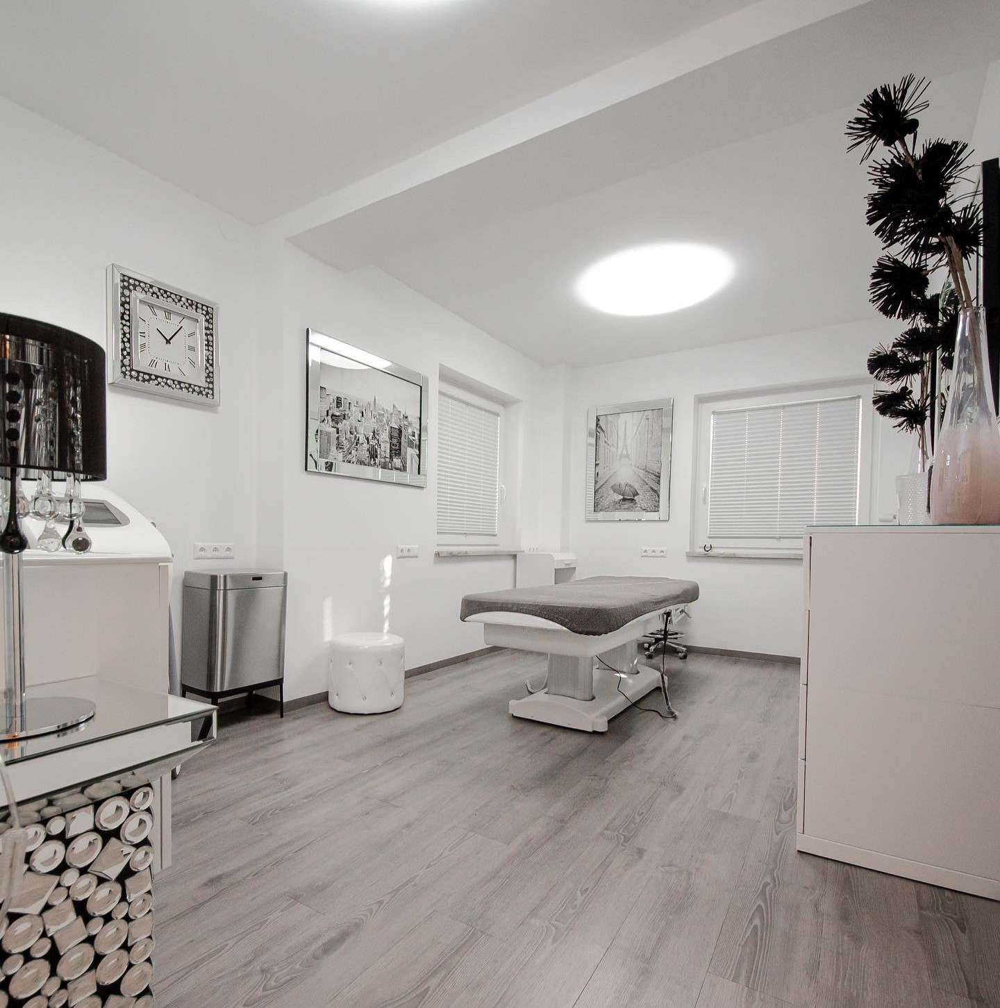 Bild 1 von ...der Coiffeur STUPPNIG SPA BEAUTY LOUNGE