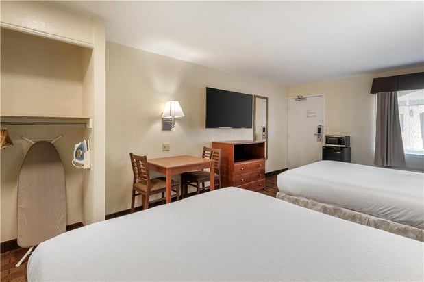 Images SureStay by Best Western East Brunswick