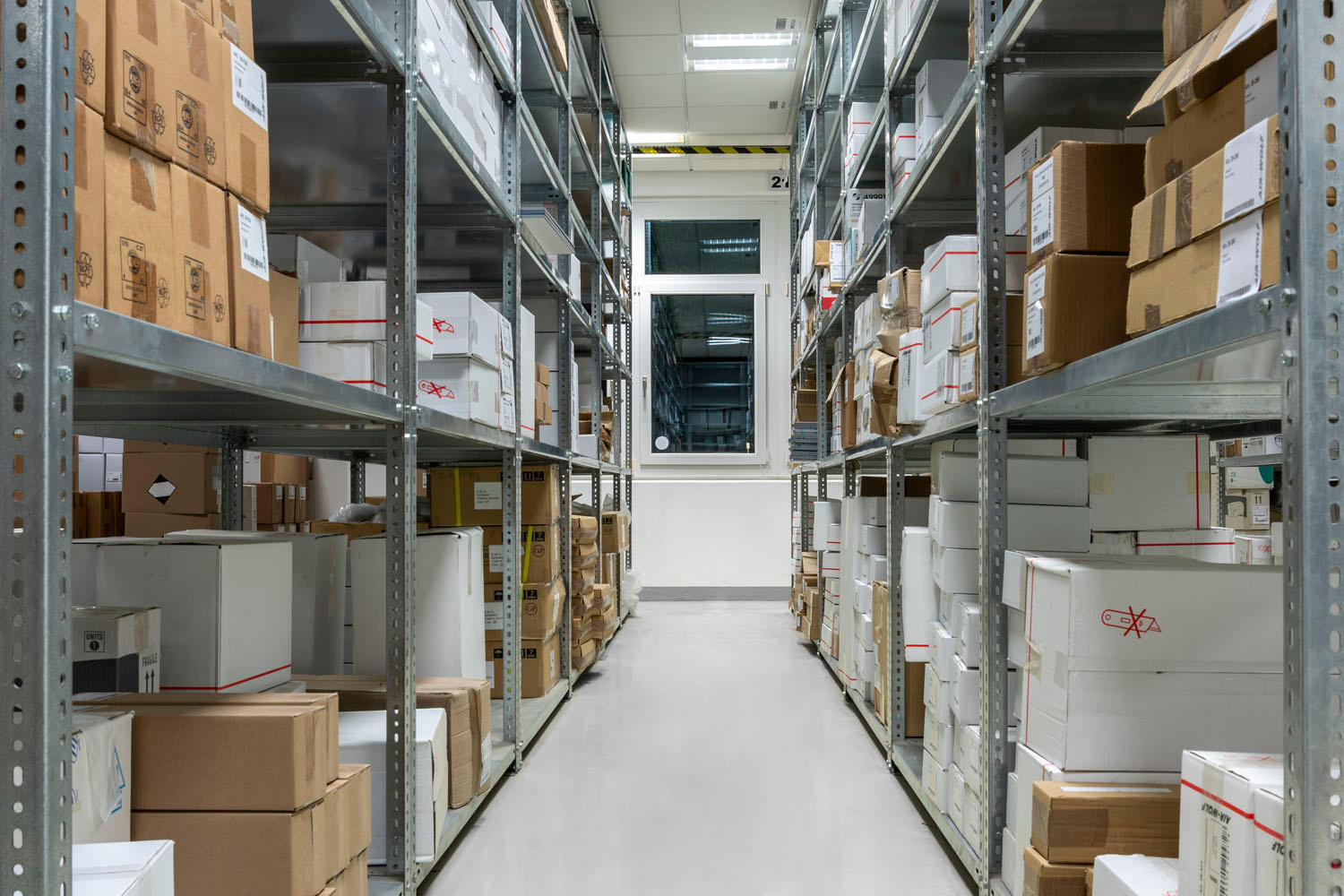 AIR-WOLF GmbH Waschraum- und Hygienetechnik, Unterhachinger Strasse 75 in München