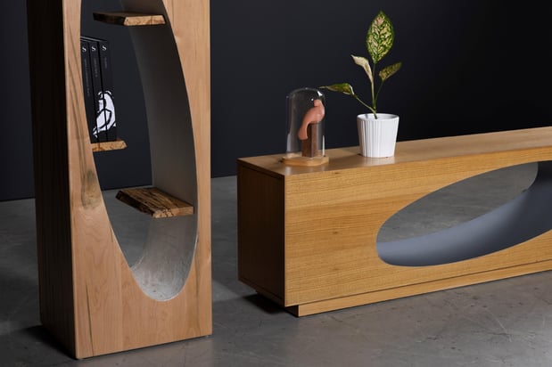 Images SENTIENT Furniture