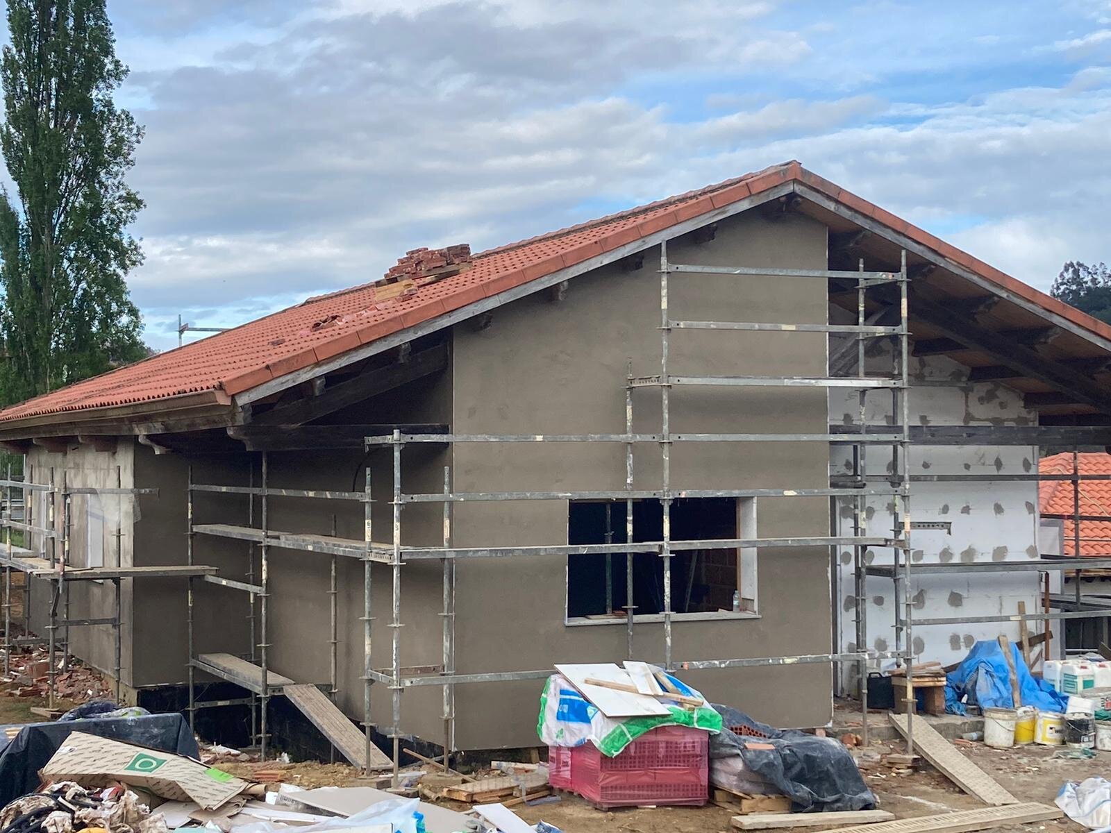 Images Pavimentos Continuos & Soluciones para la Humedad