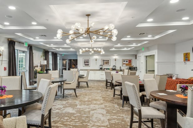 Images Pinnacle Living at Forts Ferry