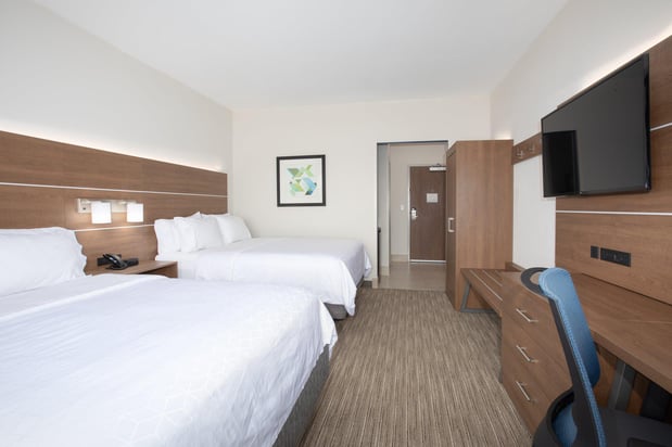 Images Holiday Inn Express & Suites Goodland I-70 by IHG