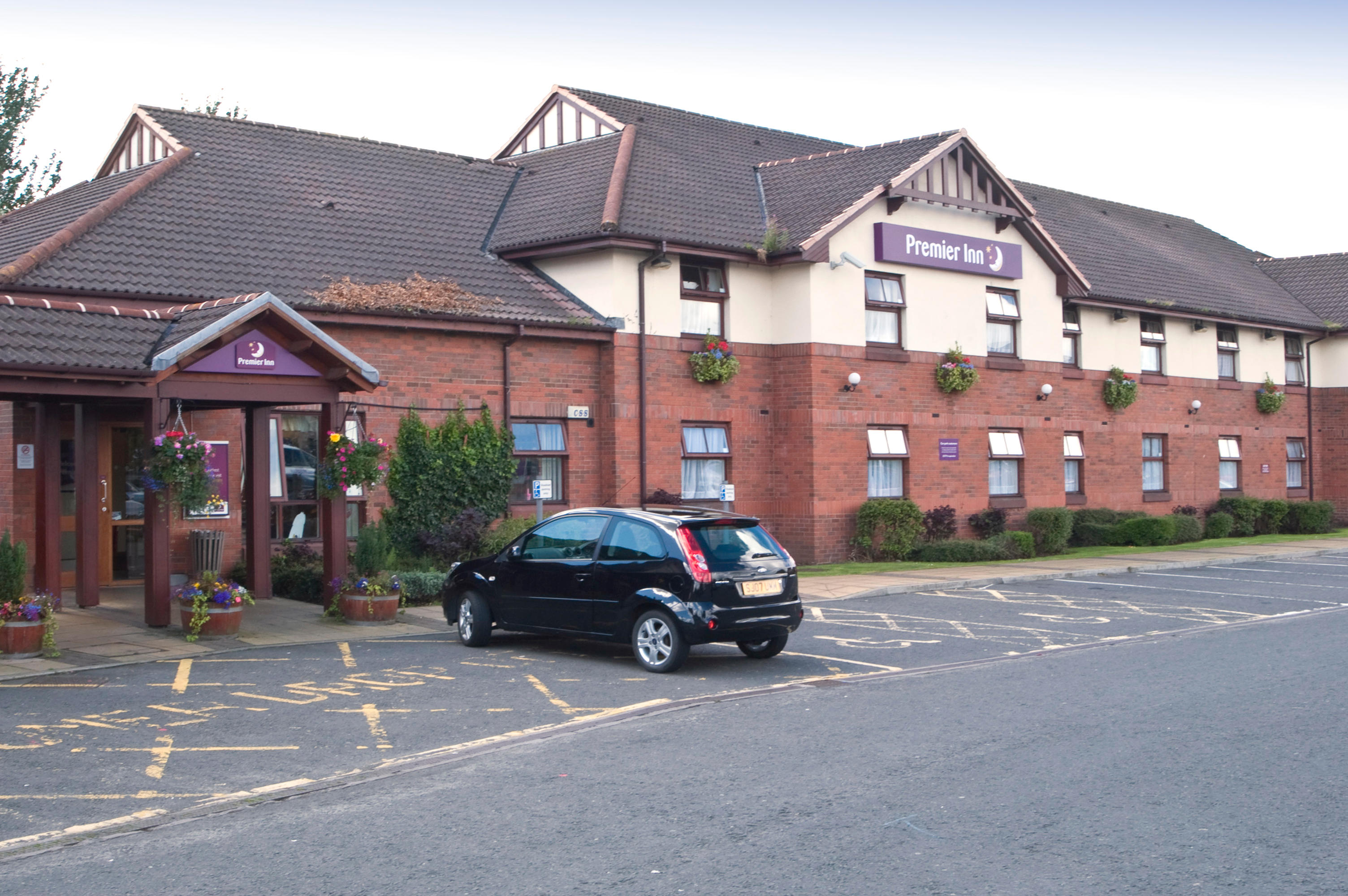 Premier Inn Glasgow Bellshill Hotel Hotels In ML4 3PD 192 Premier Inn Glasgow Bellshill Hotel Hotels In ML4 3PD 192