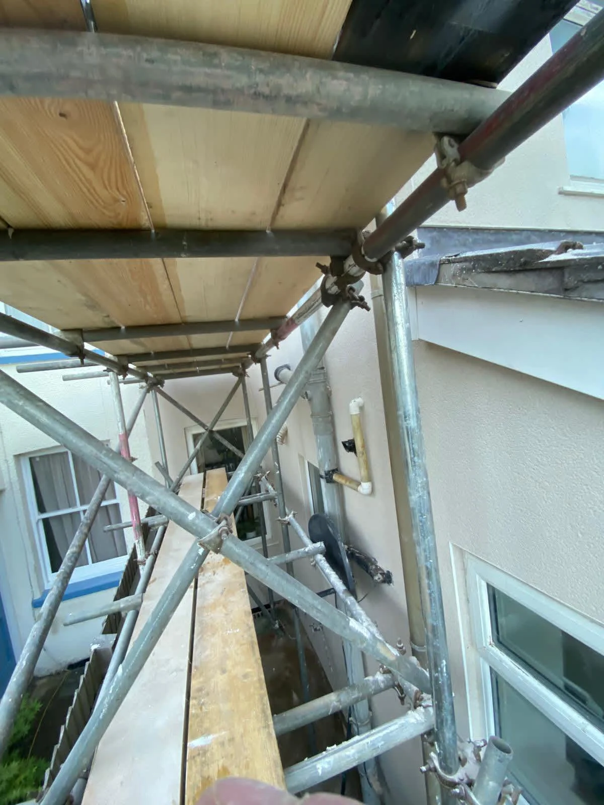 Images Pristine Plastering and Damp Proofing Ltd