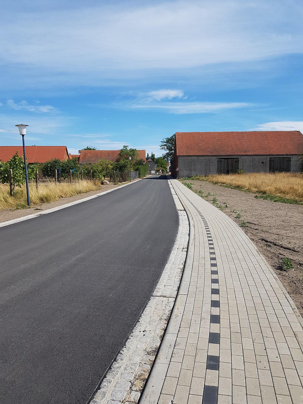 Perleberger Tiefbau GmbH, Schwarzer Weg 5 in Perleberg