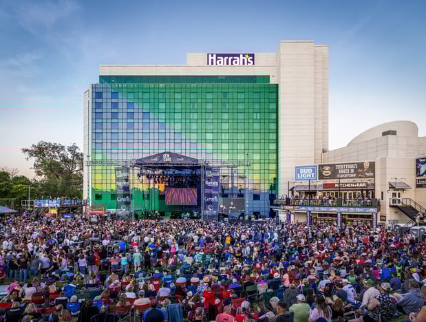 Images Harrah's Council Bluffs Hotel and Casino - A Caesars Rewards Destination