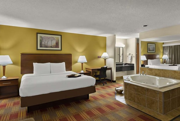 Images Best Western Lakewood Inn