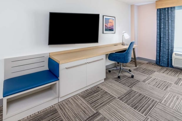 Images Hilton Garden Inn Albuquerque Uptown