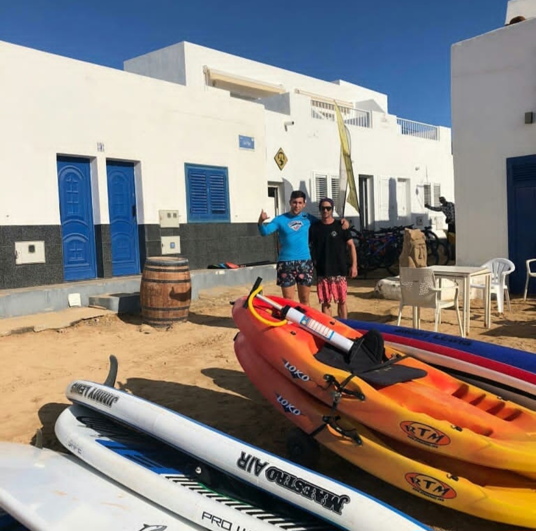 Images El Mato bike- Rent a bike -bicicletas -electricas - isla la Graciosa