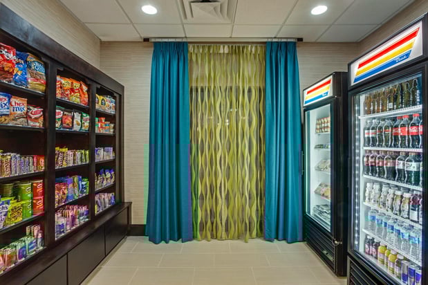 Images Holiday Inn Express & Suites Orlando East-Ucf Area by IHG