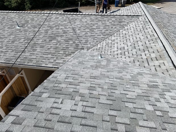 Images ZeZee Roofing Co.