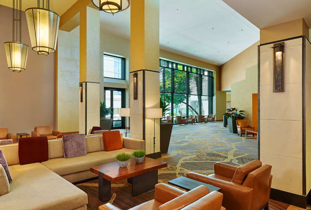 Lobby DoubleTree by Hilton San Antonio Airport San Antonio (210)340-6060