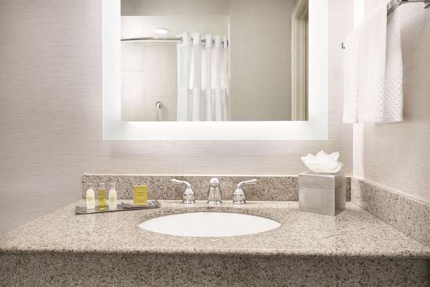 Images DoubleTree by Hilton Hotel Colorado Springs