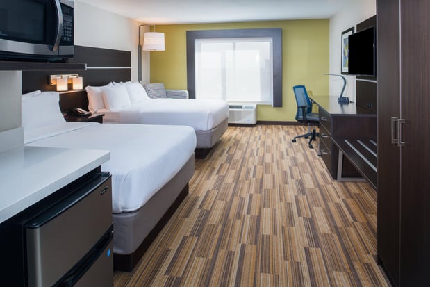 Images Holiday Inn Express & Suites Bismarck by IHG