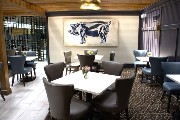 Images The Burgundy Hotel, Tapestry Collection by Hilton