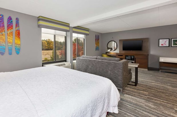 Images Hampton Inn Traverse City
