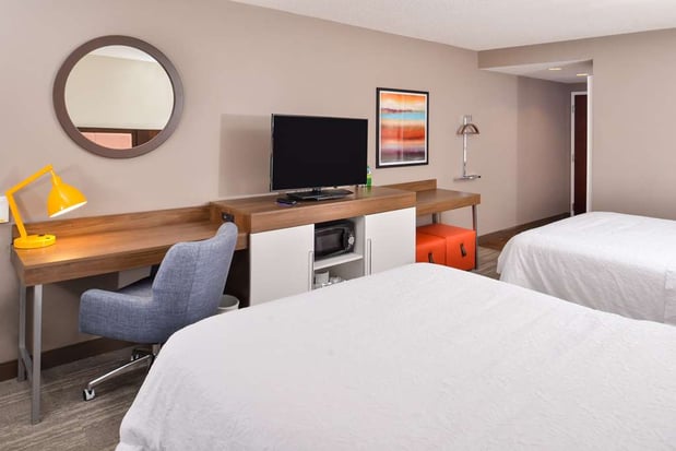 Images Hampton Inn Statesville