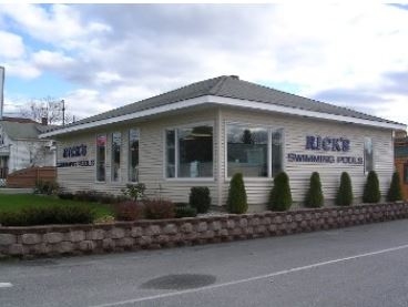 Images Rick's Swimming Pools Inc.