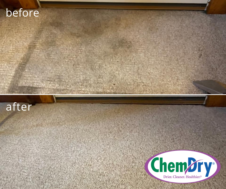 Before and after carpet cleaning in Orange County, CA
