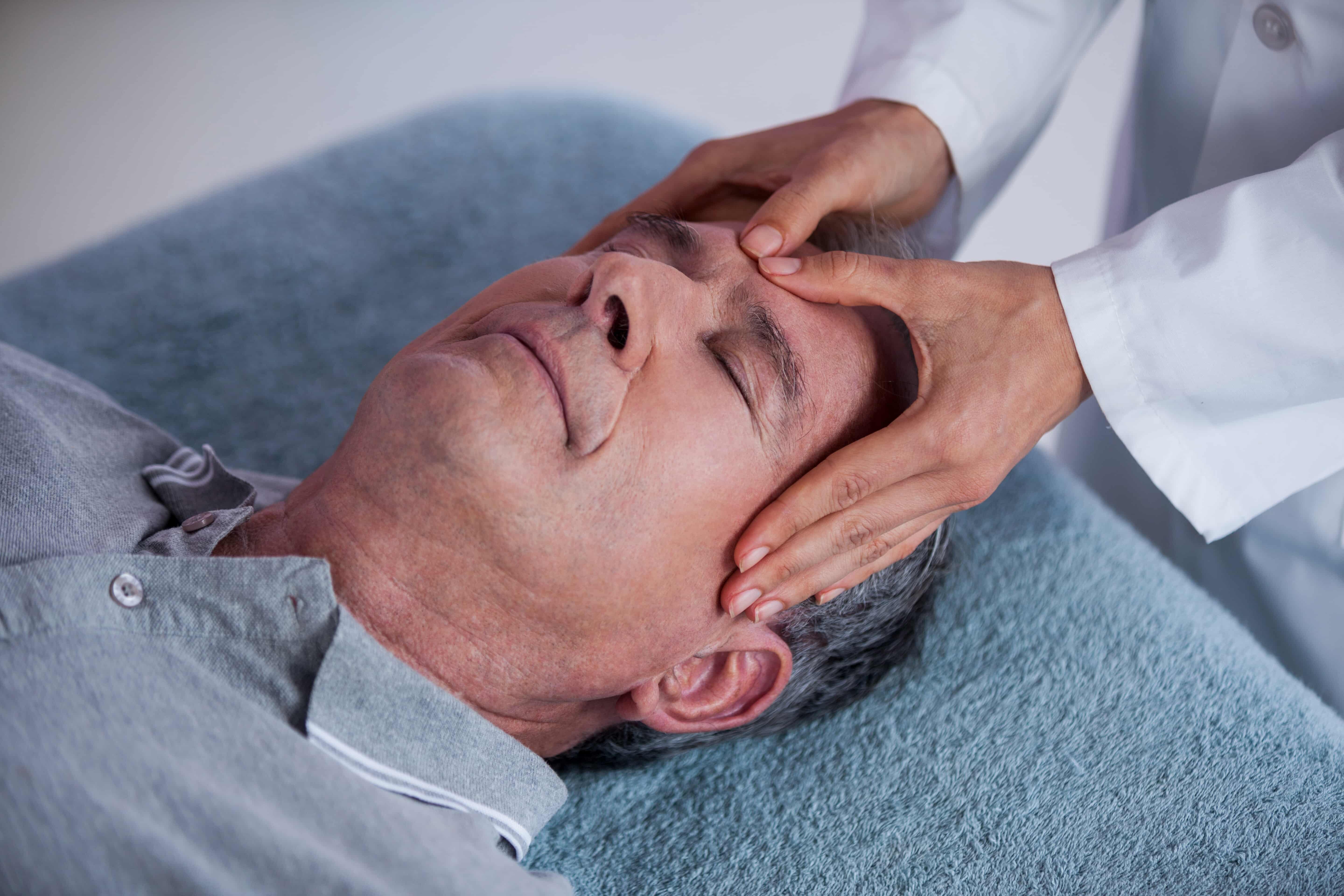 Images Loloyan Chiropractic - Chiropractor Kanata