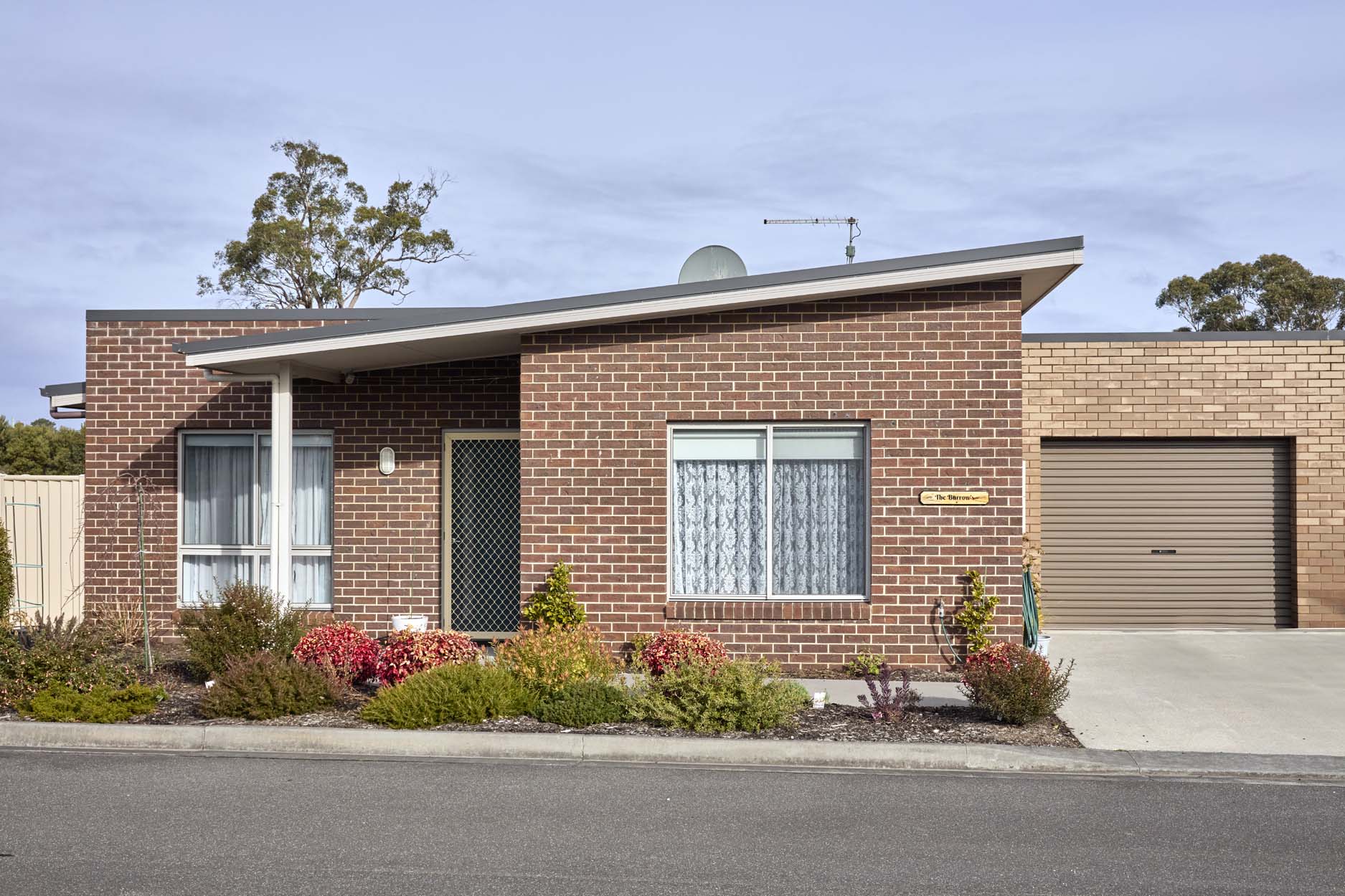 Images Uniting AgeWell Strathdevon Independent Living Units