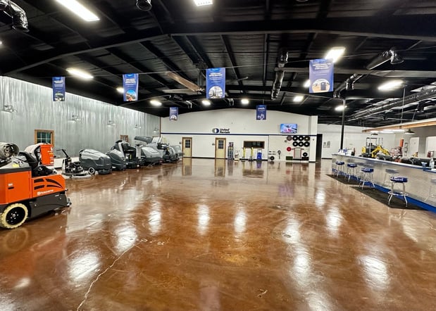 Images United Rentals - Flooring and Facility Solutions