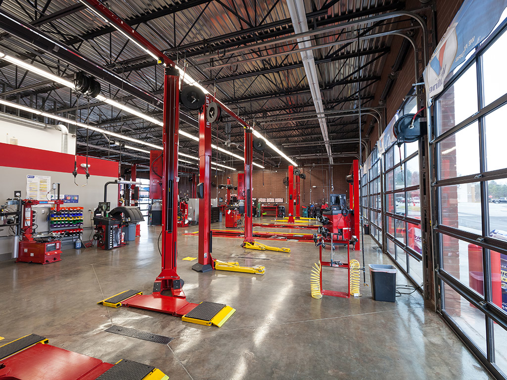 Tire Discounters on 6242 Lee Hwy in Chattanooga