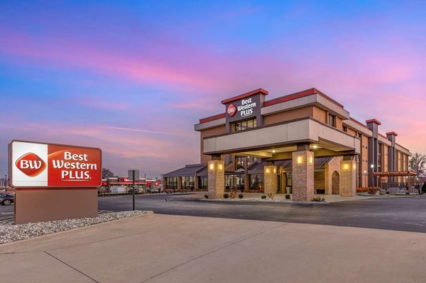 Images Best Western Plus St. Louis West-Westport