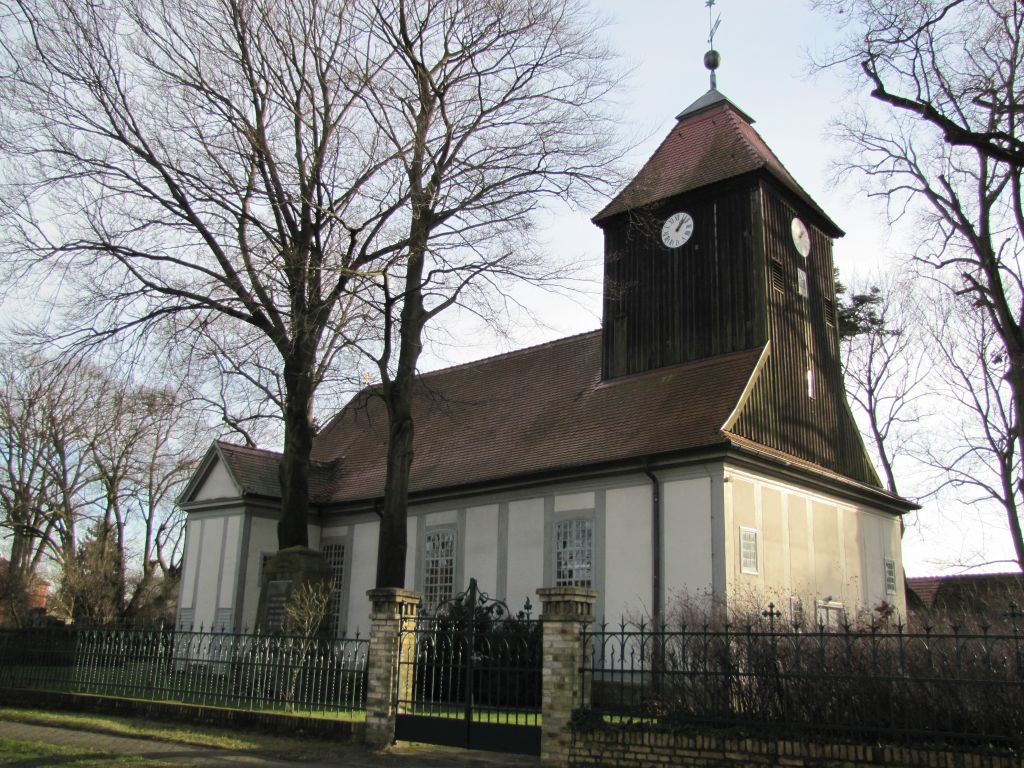 Kirche Beetz - Ev. Kirchengemeinde Kremmen, Beetzer Dorfstr. in Kremmen
