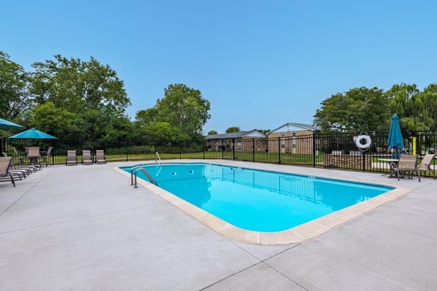 Images Hillcrest Village Apartment Homes