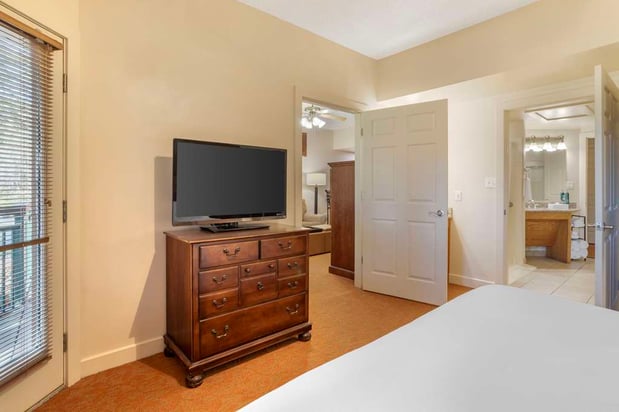 Images Hilton Vacation Club Bent Creek Golf Village Gatlinburg