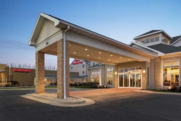 Images Hilton Garden Inn Dubuque Downtown