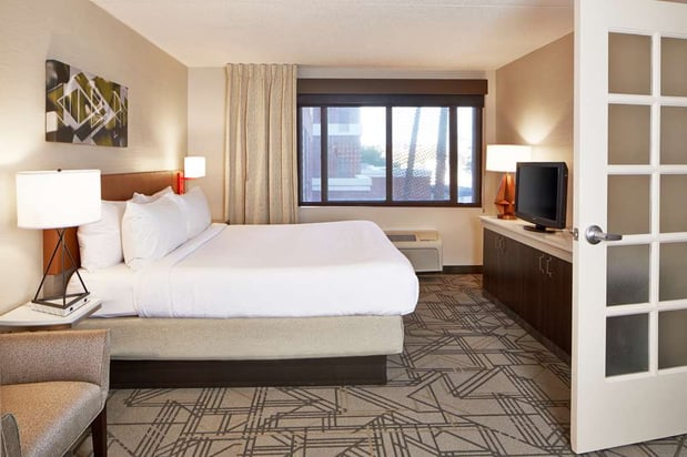 Images Hilton Garden Inn Scottsdale Old Town