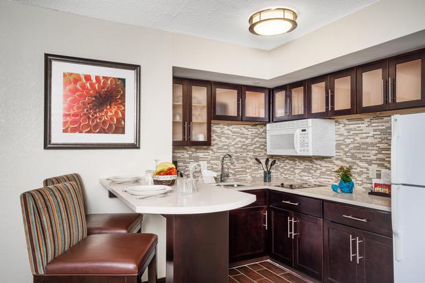 Images Staybridge Suites Wilmington-Newark by IHG