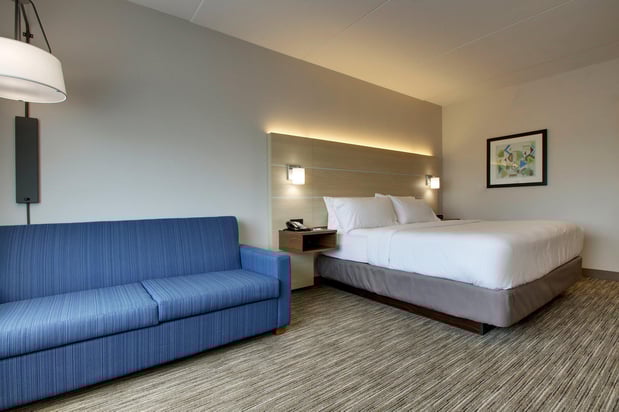 Images Holiday Inn Express & Suites Elizabethtown North by IHG