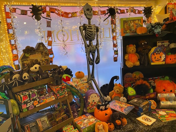 Images The Collection