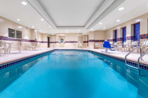 Images Hampton Inn Suites Minneapolis St Paul Arpt-Mall of America
