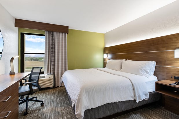 Images Holiday Inn Express Harlingen by IHG