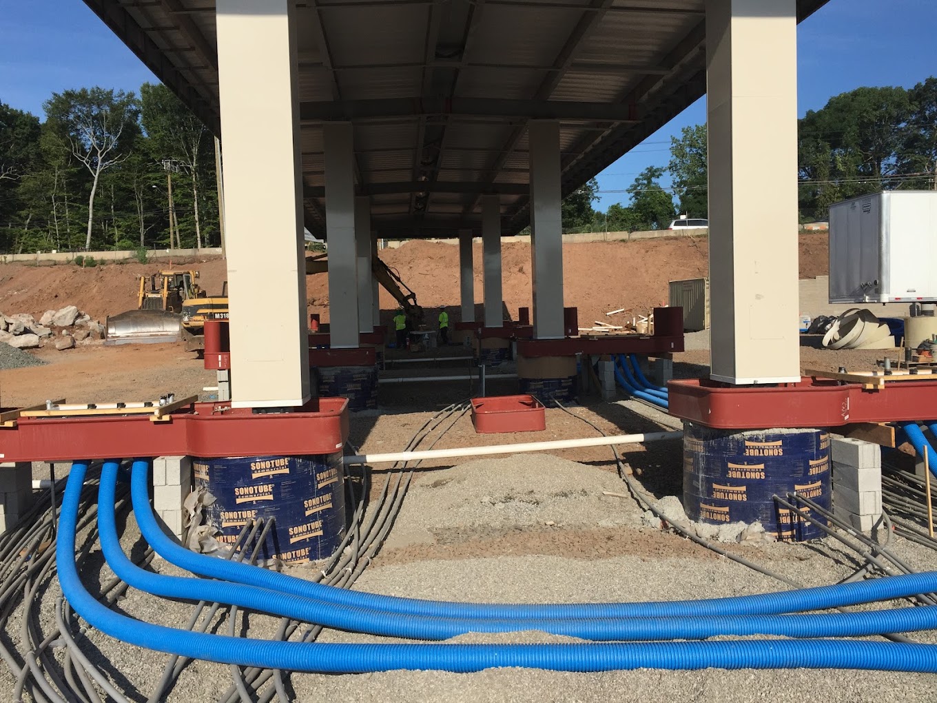 Lindsay Electrical Contractors, Inc. Logo