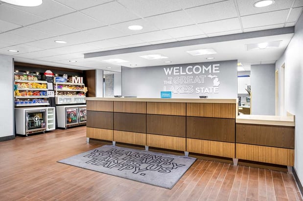 Images Hampton Inn Grand Rapids-North