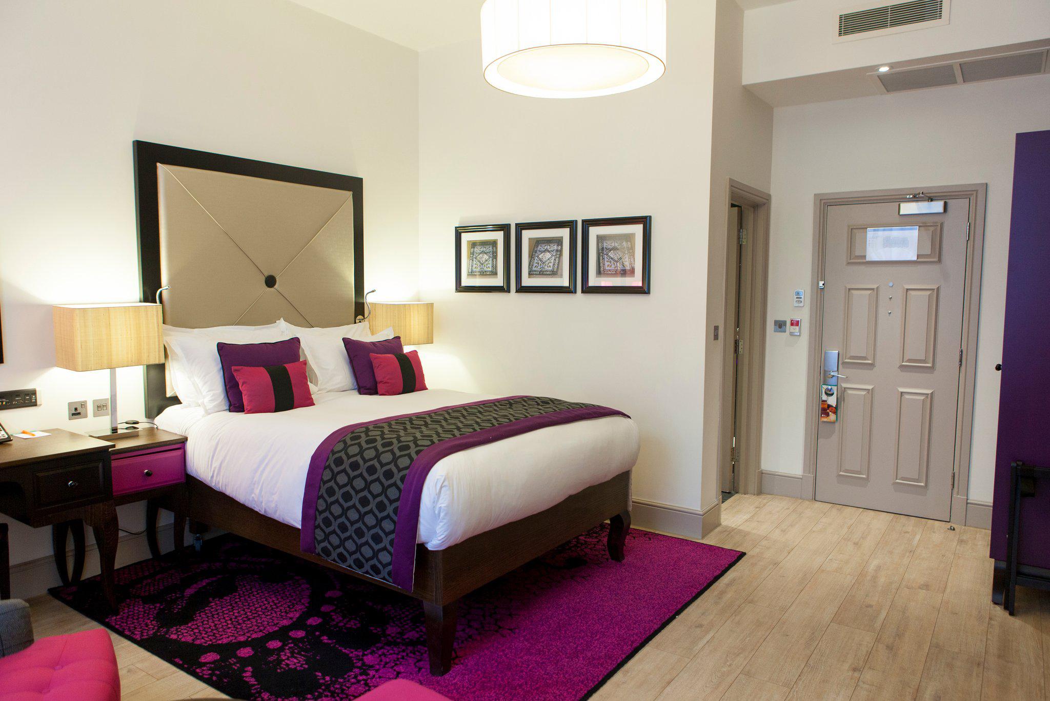 Images Hotel Indigo London - Kensington, an IHG Hotel