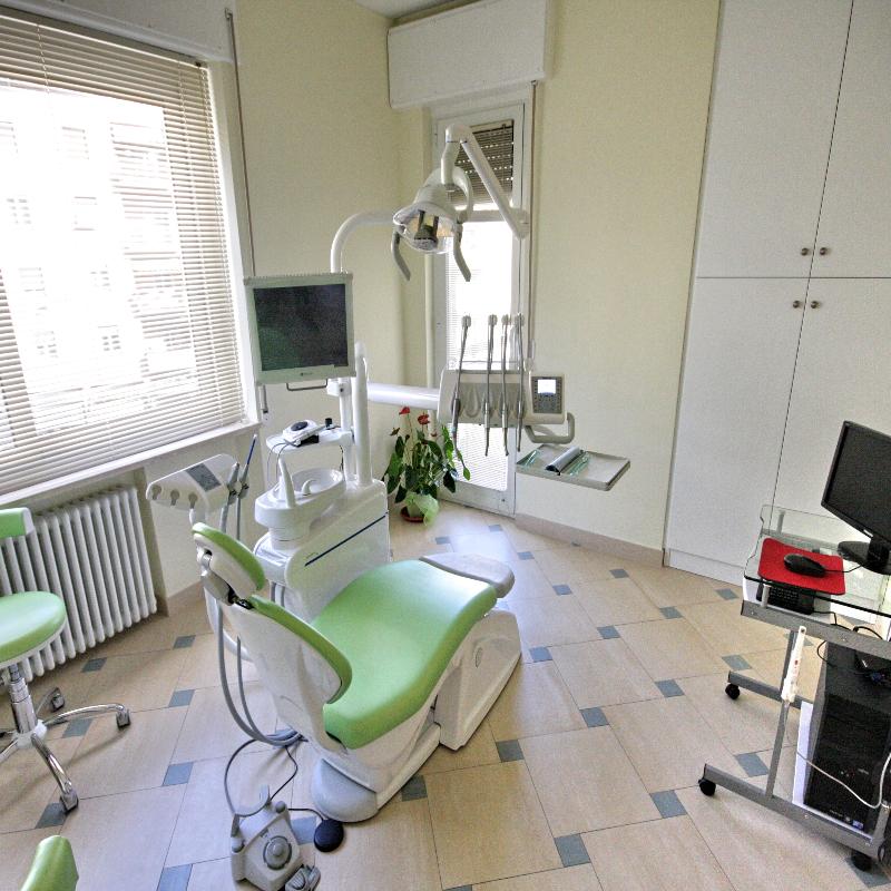 Fotos - Studio Dentistico DV Dent - Dott. Davide Verrando - 3