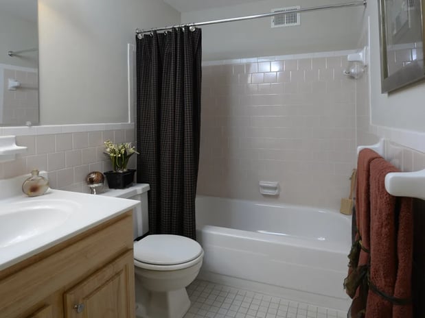 Images Liberty Gardens Apartments & Townhomes