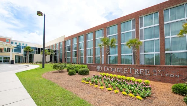 Images DoubleTree by Hilton Hotel & Suites Charleston Airport