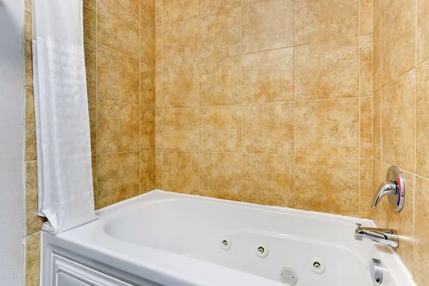 Images Best Western Plus University Inn & Suites
