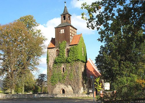 Kirche Falkenthal - Pfarrsprengel Löwenberger Land, Breite Straße 38 in Löwenberger Land