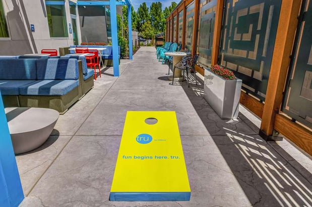 Images Tru by Hilton Lathrop